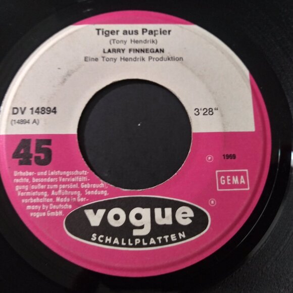 Larry Finnegan – Tiger Aus Papier VG- Original 45RPM Germany Vogue Record 1969